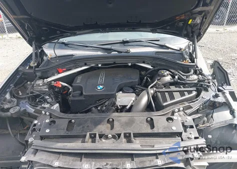 2016 BMW X3 xDrive28I z USA, uszkodzony, nr VIN 5UXWX9C52G0D93853